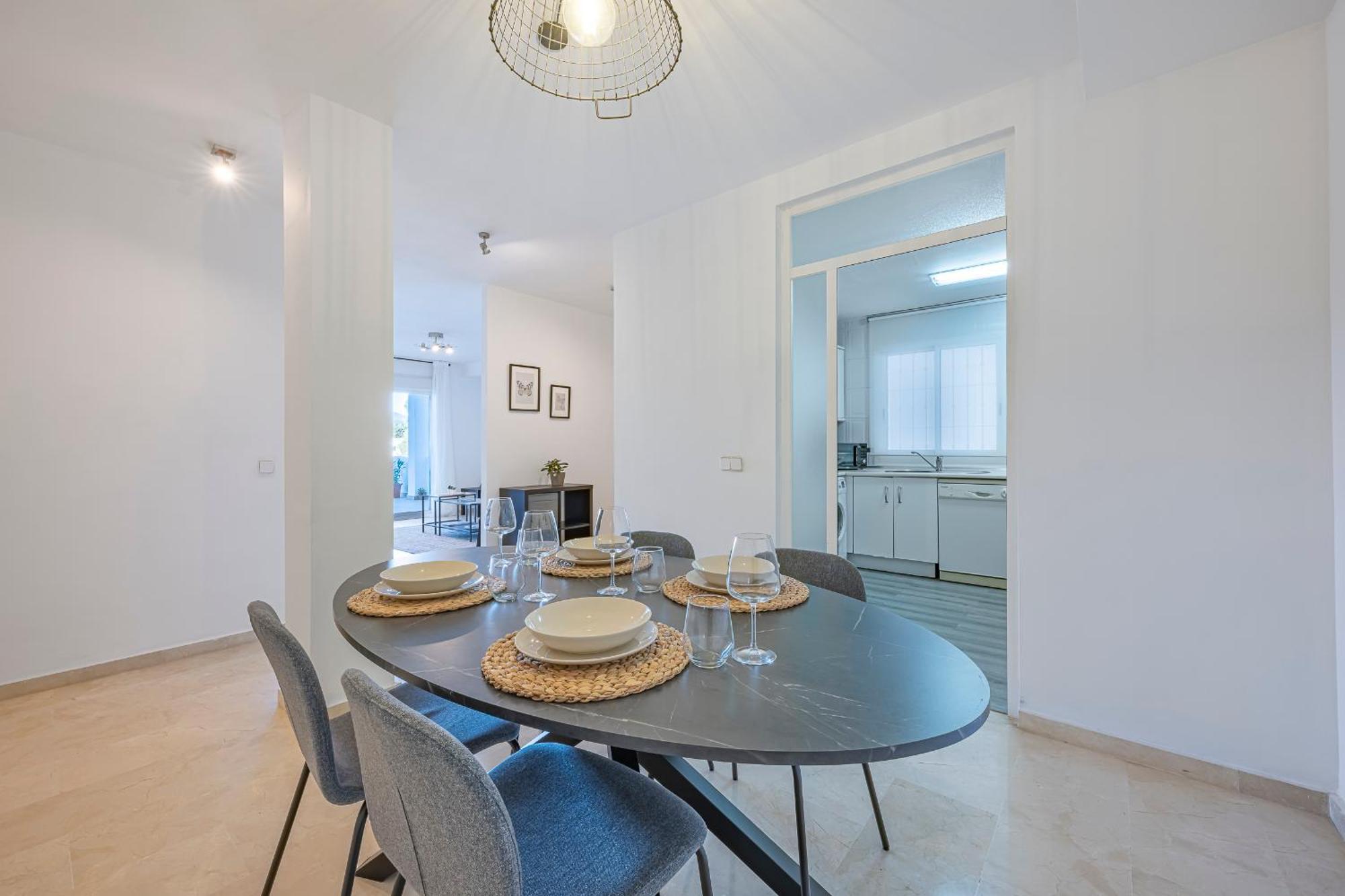 Rent Prestige- Jardines Andalucia Puerto Banus Marbella