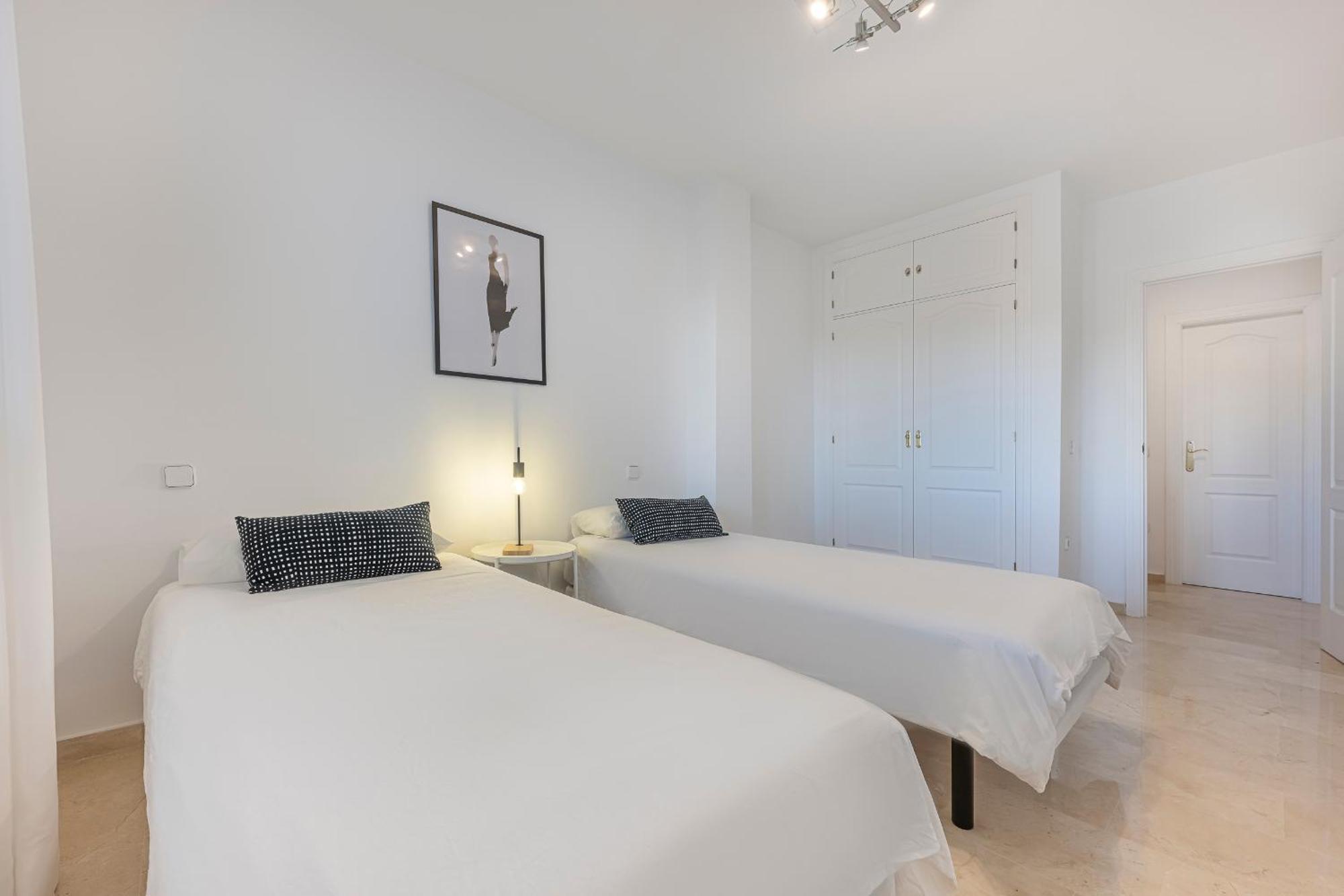 Apartment Rent Prestige- Jardines Andalucia Puerto Banus