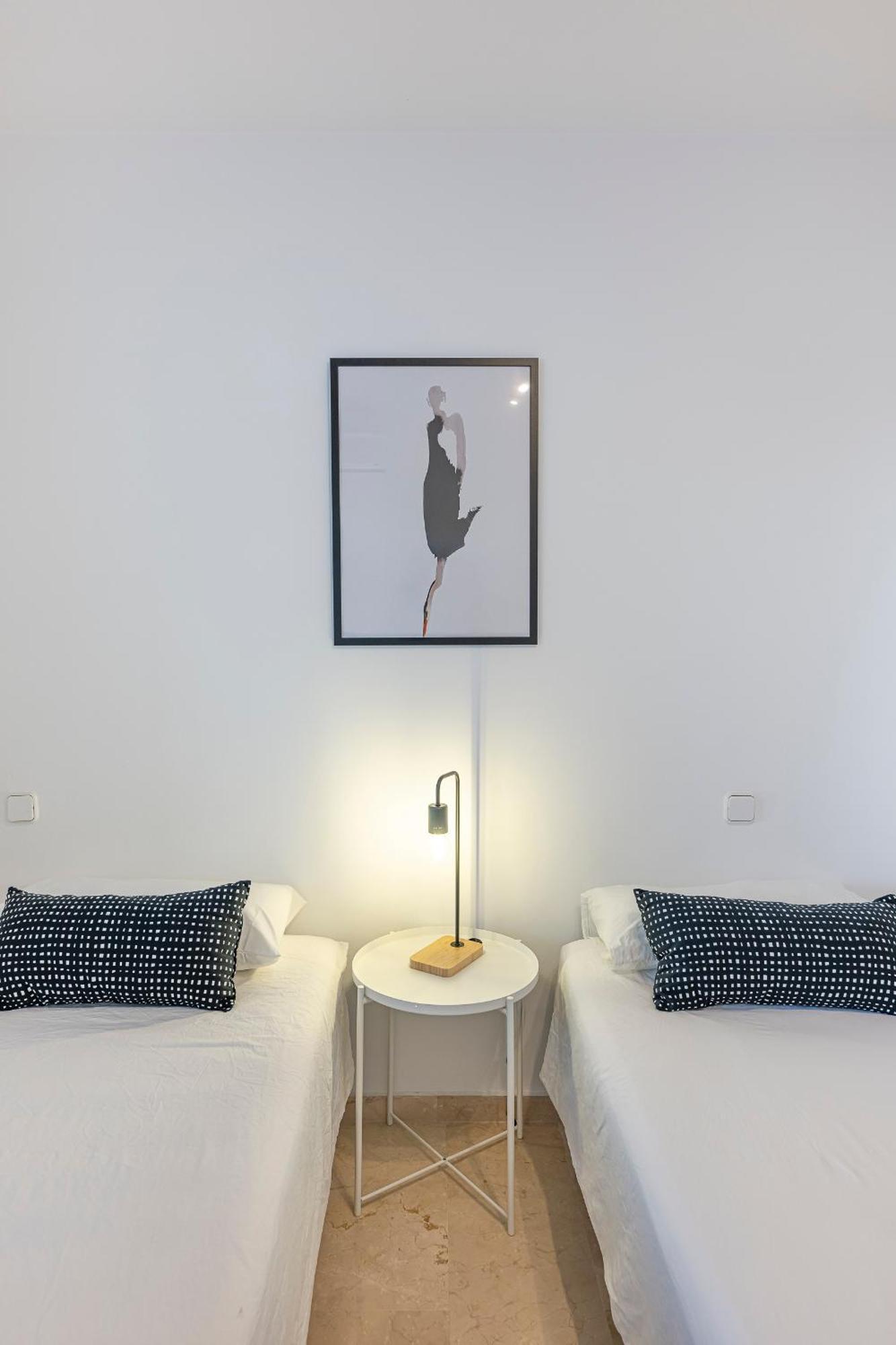 Rent Prestige- Jardines Andalucia Puerto Banus Marbella