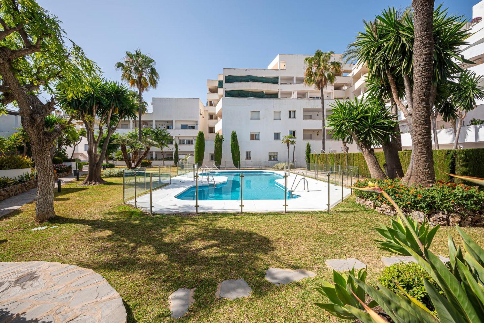 Apartment Rent Prestige- Jardines Andalucia Puerto Banus Marbella